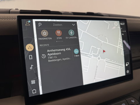 Land Rover Defender 110 P400e SE Heritage Leder Full-led Groot scherm Navigatie
