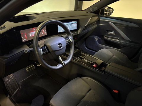 Opel Astra 1.2 Turbo Ultimate PANO KEYLESS 360