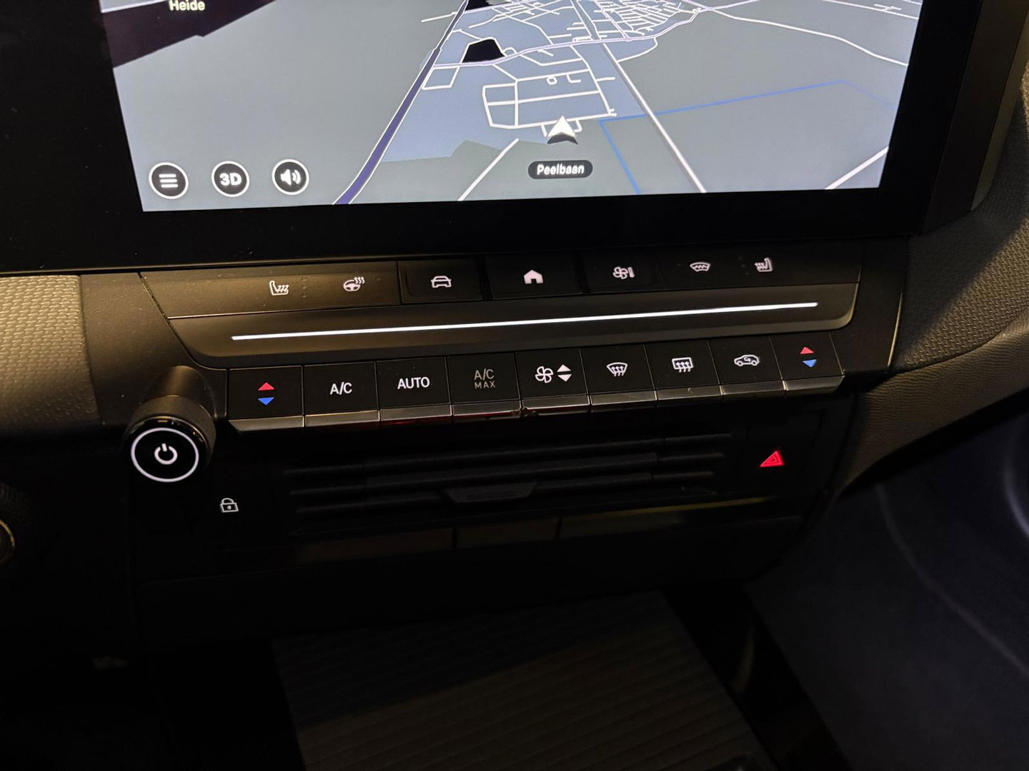 Opel Astra 1.2 Turbo Ultimate PANO KEYLESS 360