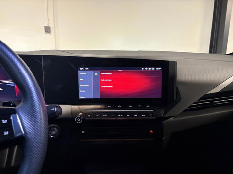 Opel Astra 1.2 Turbo Ultimate PANO KEYLESS 360