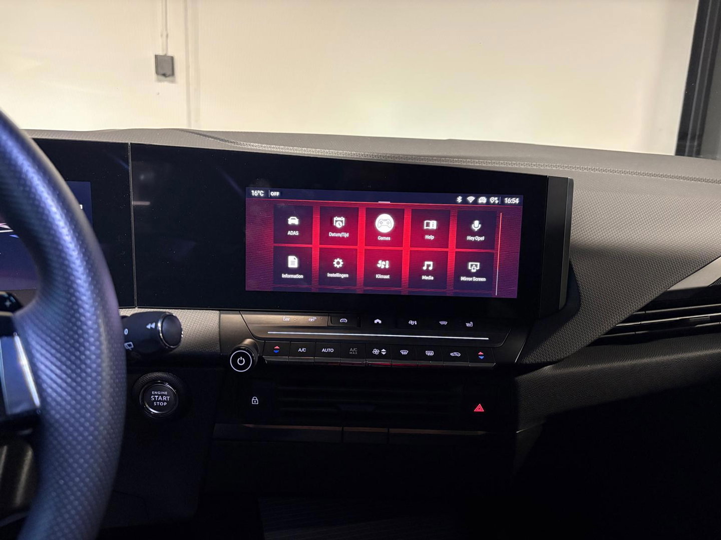 Opel Astra 1.2 Turbo Ultimate PANO KEYLESS 360