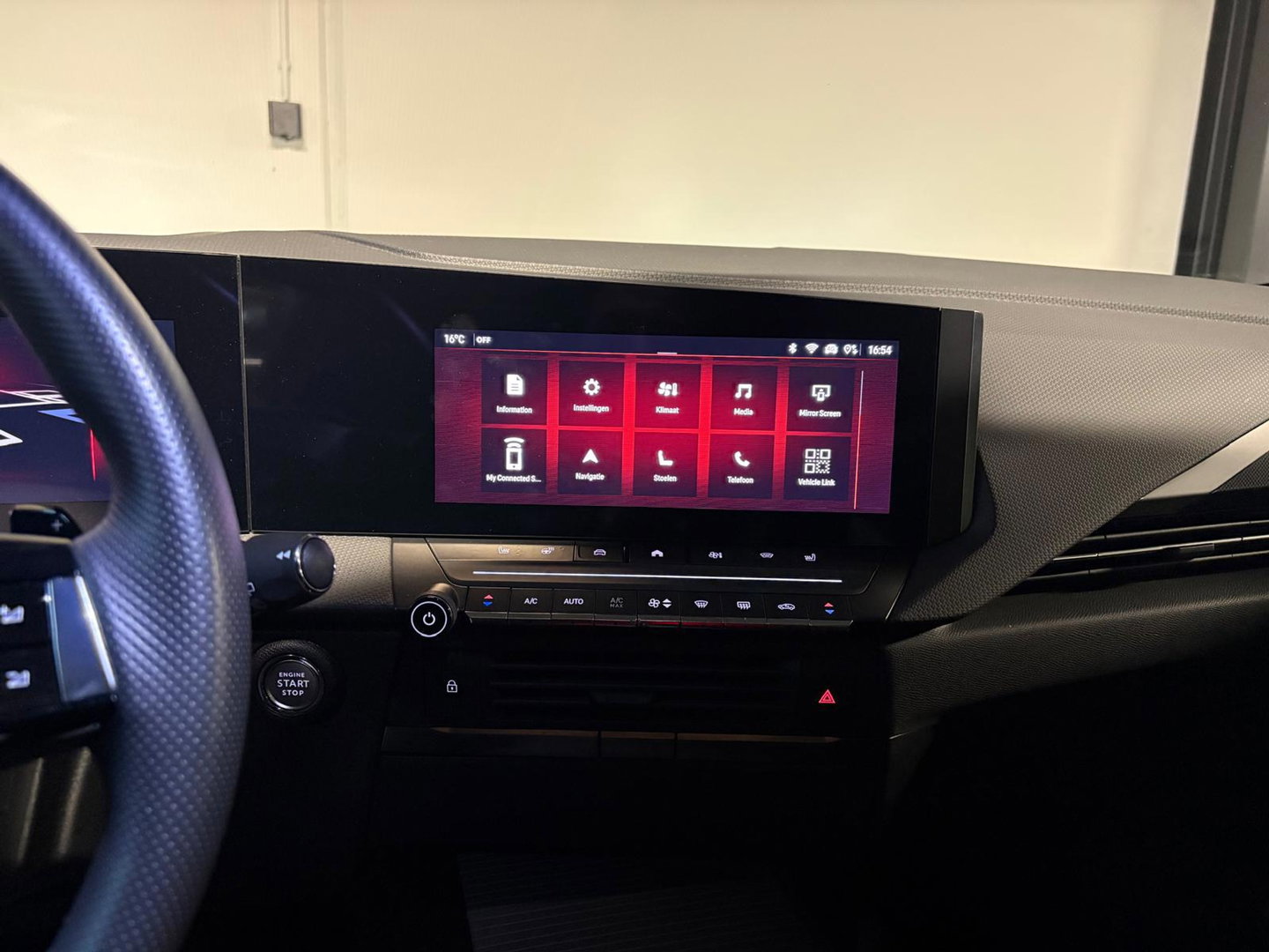 Opel Astra 1.2 Turbo Ultimate PANO KEYLESS 360