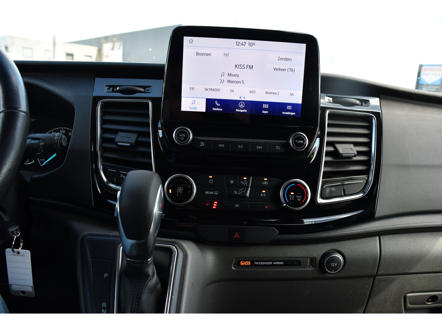 Ford Transit Custom 300 2.0 TDCI L2H1 Limited DC Adaptieve Cruise, Camera, Xenon, Leder, 170pk, Stoelverwarming, Multimedia, 2 x Schuifdeur, Uniek!