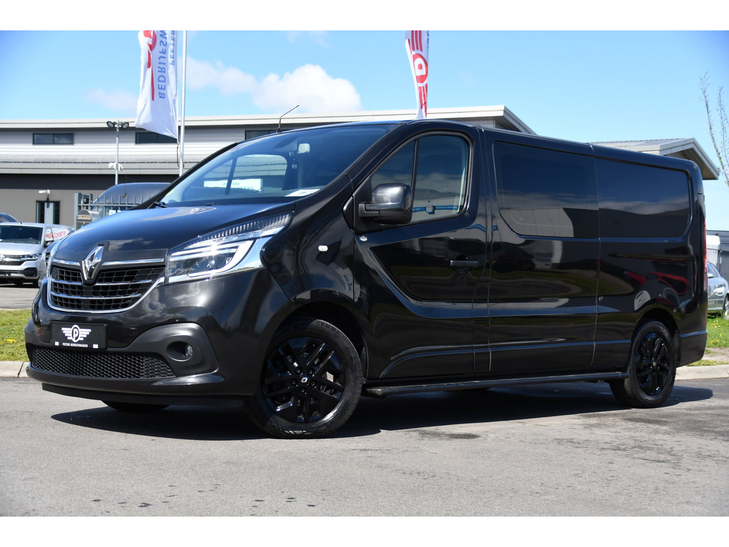 Renault Trafic 2.0 dCi 170 T29 L2H1 DC Luxe Black Edition Camera, Cruise, Carplay, 170pk, Automaat, LED, Multimedia, Clima, NAVI, Uniek!