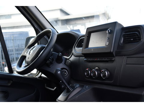 Renault Master T35 2.3 dCi 150 L2H2 PB Edition Camera, Cruise, Carplay, LED, Trekhaak, Automaat, 150pk, Sensoren, NAVI, Uniek!