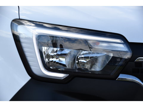 Renault Master T35 2.3 dCi 150 L2H2 PB Edition Camera, Cruise, Carplay, LED, Trekhaak, Automaat, 150pk, Sensoren, NAVI, Uniek!