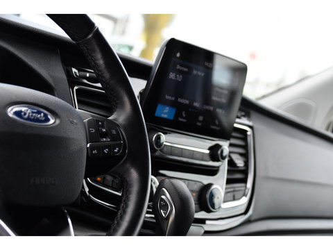 Ford Transit Custom 290 2.0 TDCI L1H1 Sport Camera, Cruise, LED, Leder, Stoelverwarming, 170pk, Automaat, Trekhaak, Voorruit verwarming, Uniek!