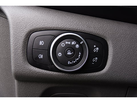 Ford Transit Custom 290 2.0 TDCI L1H1 Sport Camera, Cruise, LED, Leder, Stoelverwarming, 170pk, Automaat, Trekhaak, Voorruit verwarming, Uniek!