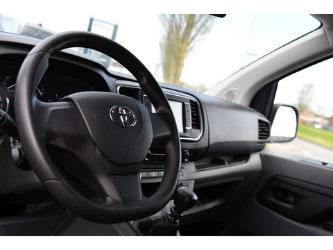 Toyota ProAce Worker 2.0 L3 D-4D PB Edition Cruise, Sensoren, Carplay, Trekhaak, 122pk, Airco, Multimedia, Leder, Uniek!