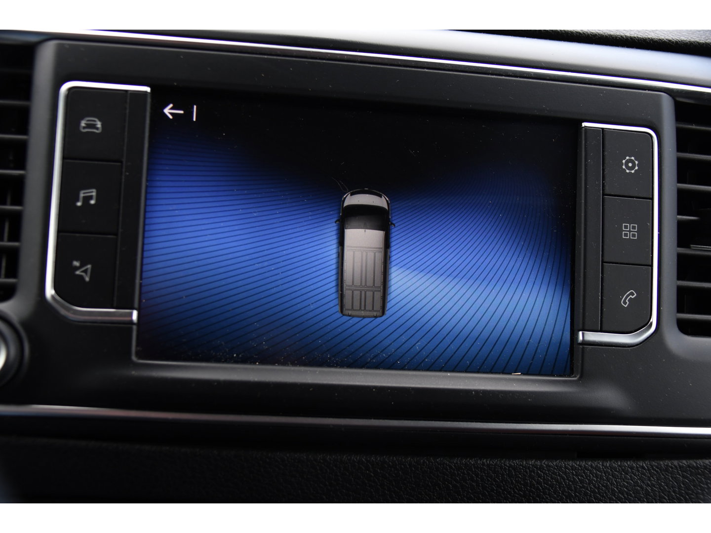 Toyota ProAce Worker 2.0 L3 D-4D PB Edition Cruise, Sensoren, Carplay, Trekhaak, 122pk, Airco, Multimedia, Leder, Uniek!