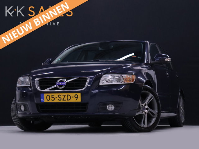 Volvo V50 - 2.0 Limited Edition [TREKHAAK, STOELVERWARMING, PDC ACHTER, VOL LEDER, ELEKTRISCH VERSTELBARE SPIEGELS, BLUETOOTH, CRUISE CONTROL, CLIMATE, NIEUWSTAAT]