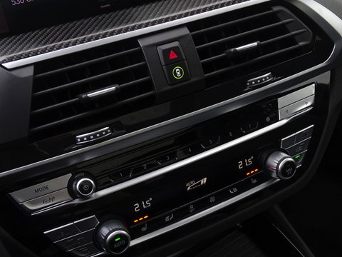 BMW X3 30e 292PK X-drive M-sport / Carbon / 360° / Pano