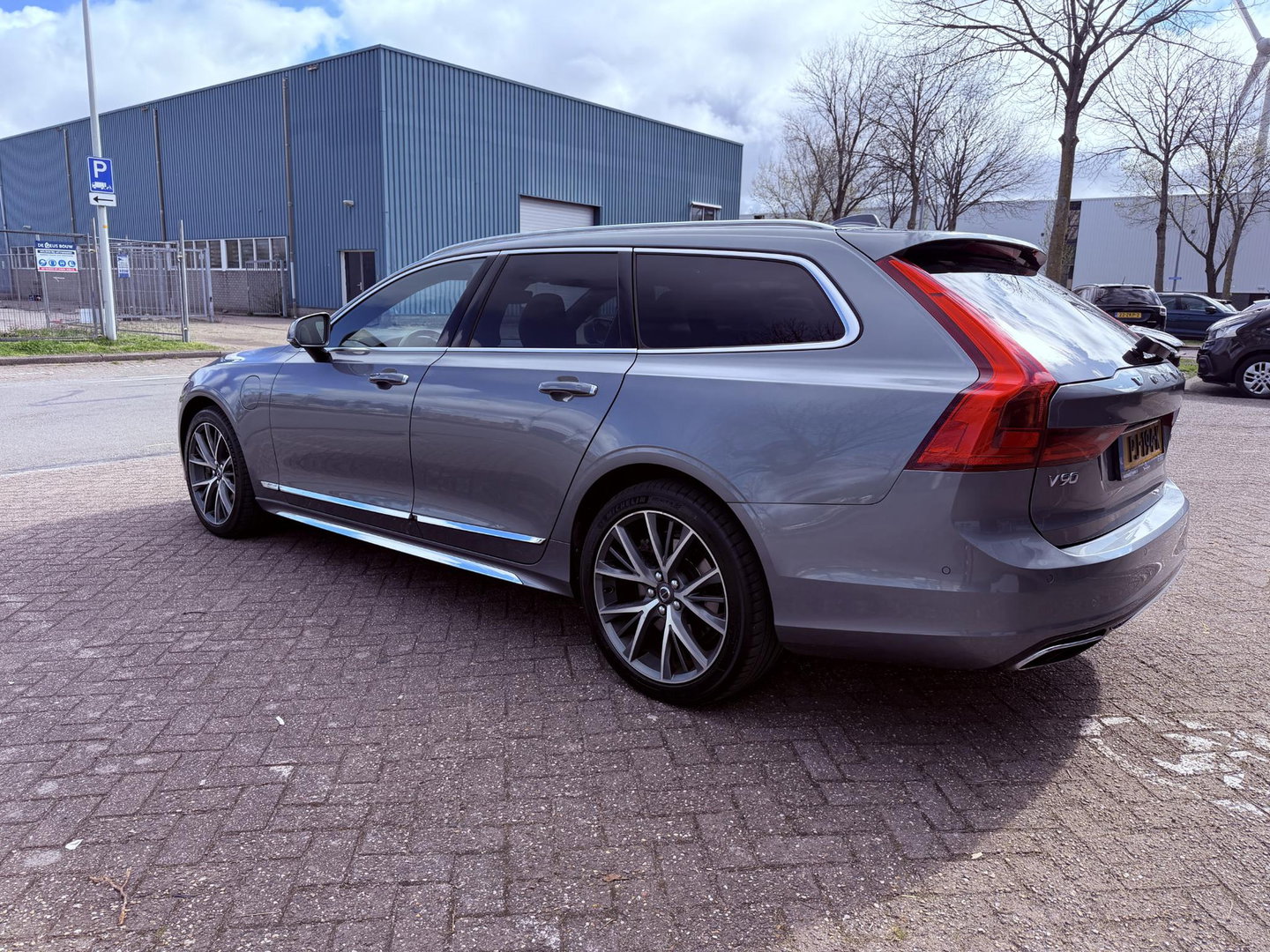 Volvo V90 2.0 T8 AWD Inscription Full options