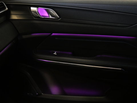 Lynk & Co 01 PHEV/ 360°CAMERA/ TREKHAAK/ PANORAMADAK/ SFEERVERLICHTING