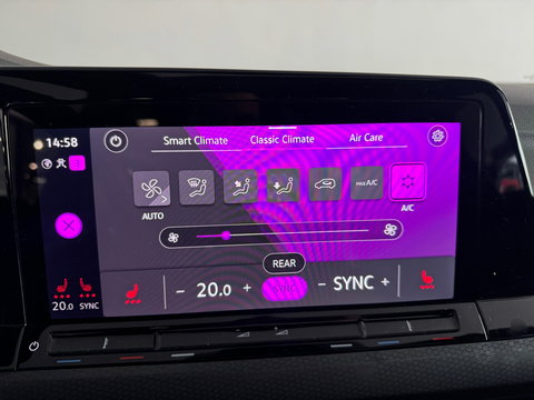 Volkswagen Golf 2.0 TSI GTI Pano|HuD|H/K|Keyless|Camera|Sfeer