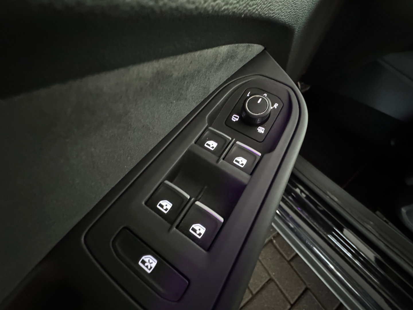 Volkswagen Golf 2.0 TSI GTI Pano|HuD|H/K|Keyless|Camera|Sfeer