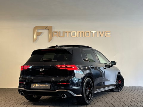 Volkswagen Golf 2.0 TSI GTI Pano|HuD|H/K|Keyless|Camera|Sfeer
