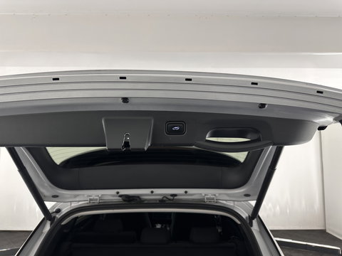 Hyundai Tucson 1.6 T-GDI HEV Comfort Smart (INCL.BTW) *FULL-LED | ADAPTIVE-CRUISE | HEATED-COMFORTSEATS | KEYLESS | CAMERA | DIGI-COCKPIT | PRIVACY-GLASS | SHIFT-PADDLES | ECC | PDC | 17''ALU*