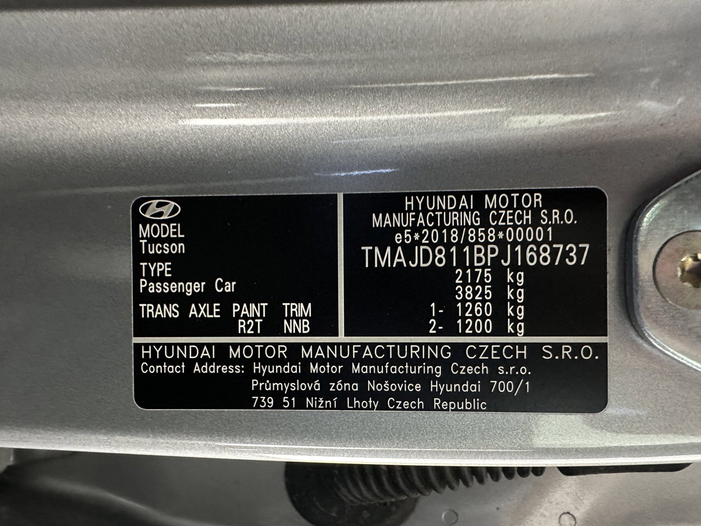 Hyundai Tucson 1.6 T-GDI HEV Comfort Smart (INCL.BTW) *FULL-LED | ADAPTIVE-CRUISE | HEATED-COMFORTSEATS | KEYLESS | CAMERA | DIGI-COCKPIT | PRIVACY-GLASS | SHIFT-PADDLES | ECC | PDC | 17''ALU*