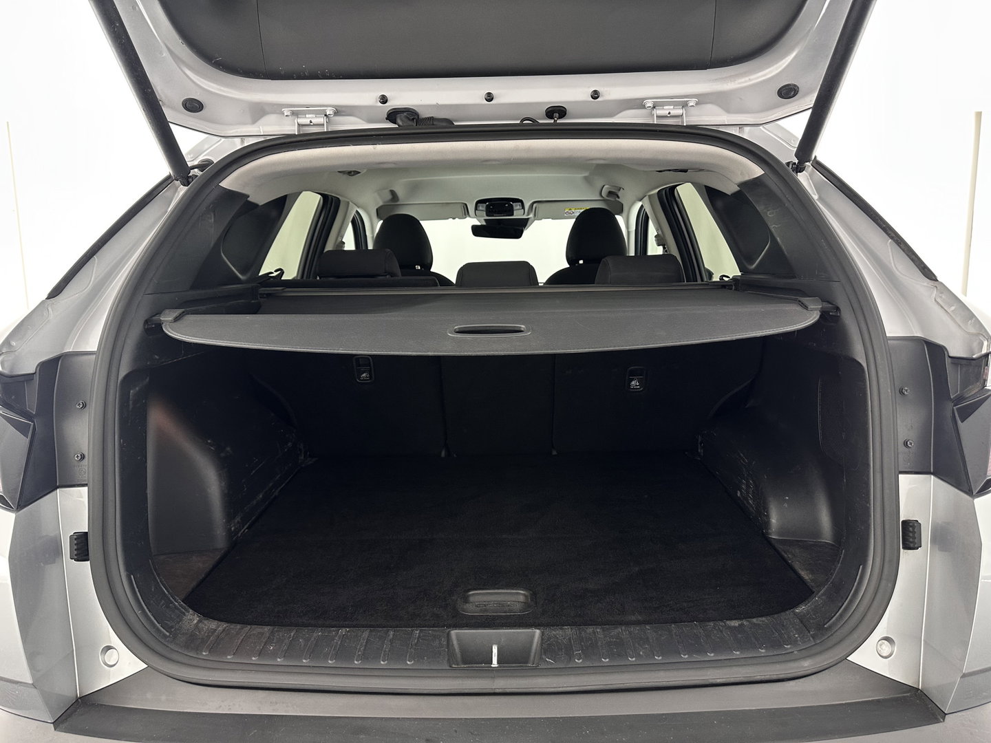 Hyundai Tucson 1.6 T-GDI HEV Comfort Smart (INCL.BTW) *FULL-LED | ADAPTIVE-CRUISE | HEATED-COMFORTSEATS | KEYLESS | CAMERA | DIGI-COCKPIT | PRIVACY-GLASS | SHIFT-PADDLES | ECC | PDC | 17''ALU*