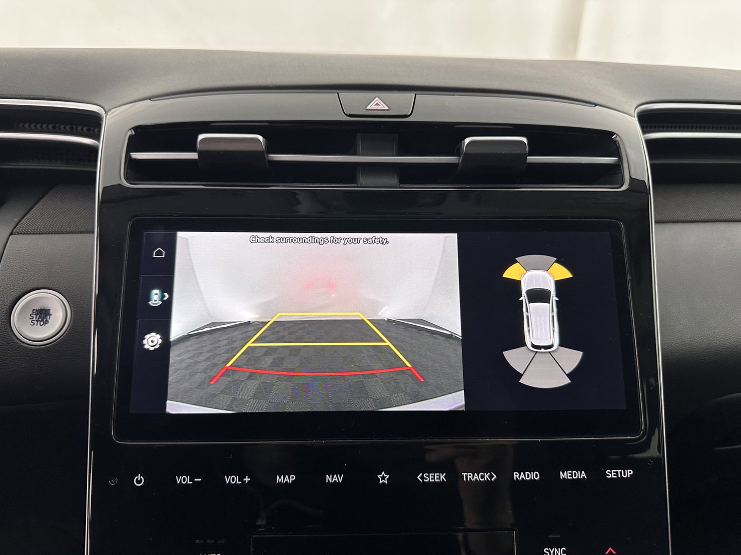 Hyundai Tucson 1.6 T-GDI HEV Comfort Smart (INCL.BTW) *FULL-LED | ADAPTIVE-CRUISE | HEATED-COMFORTSEATS | KEYLESS | CAMERA | DIGI-COCKPIT | PRIVACY-GLASS | SHIFT-PADDLES | ECC | PDC | 17''ALU*