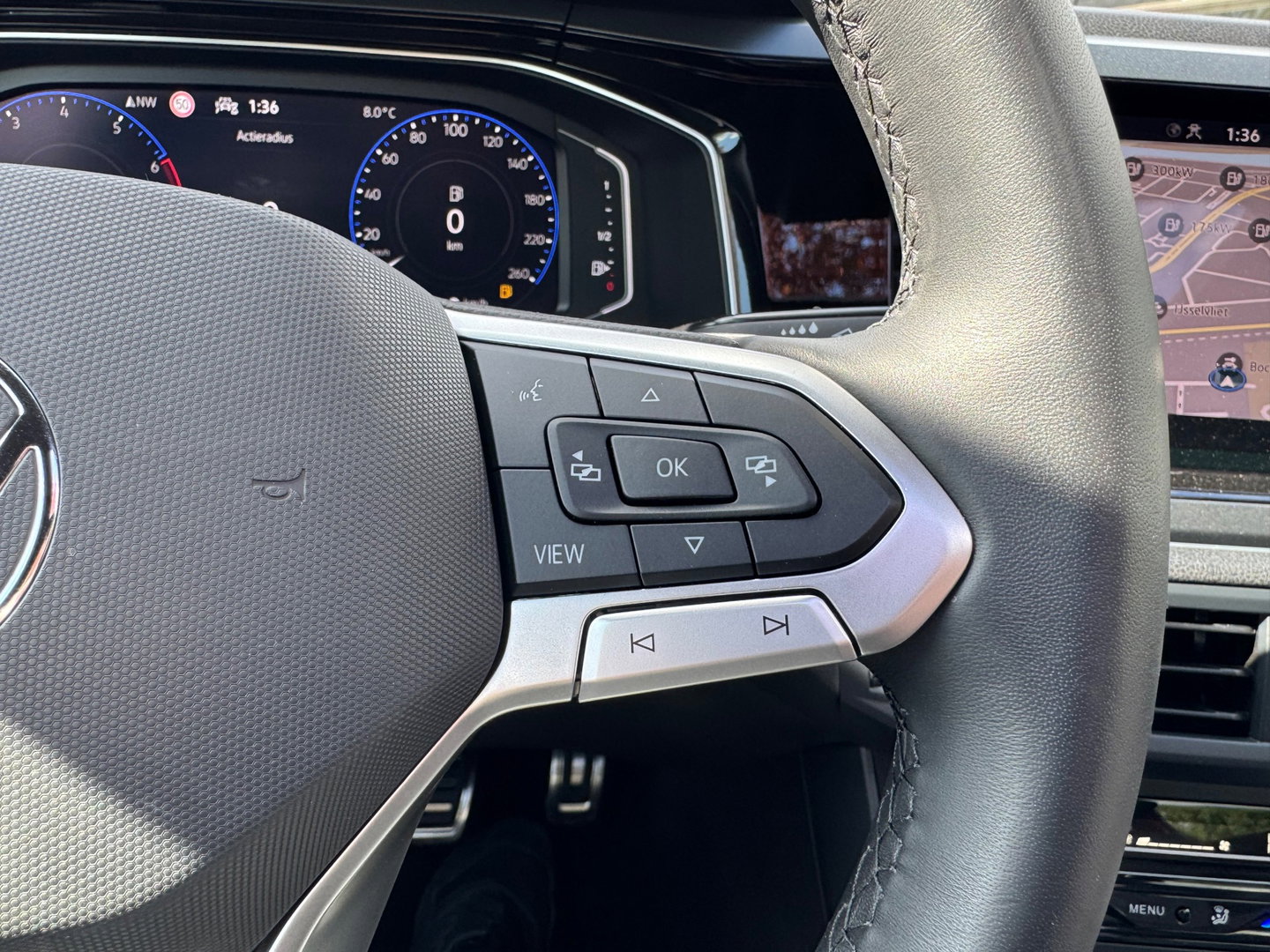 Volkswagen Taigo 1.0 TSI 3X R-Line DSG Panorama Camera Leder