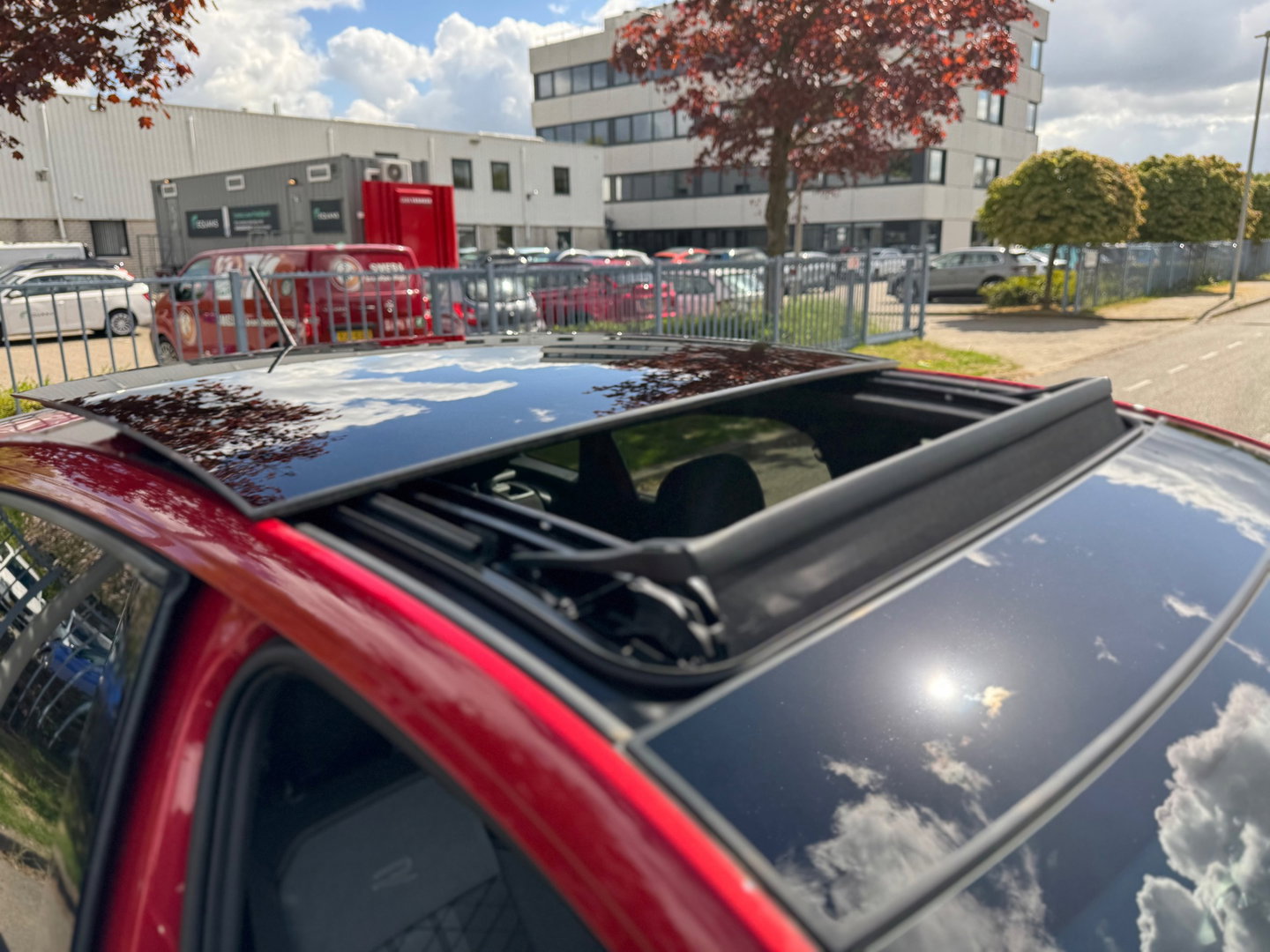 Volkswagen Taigo 1.0 TSI 3X R-Line DSG Panorama Camera Leder