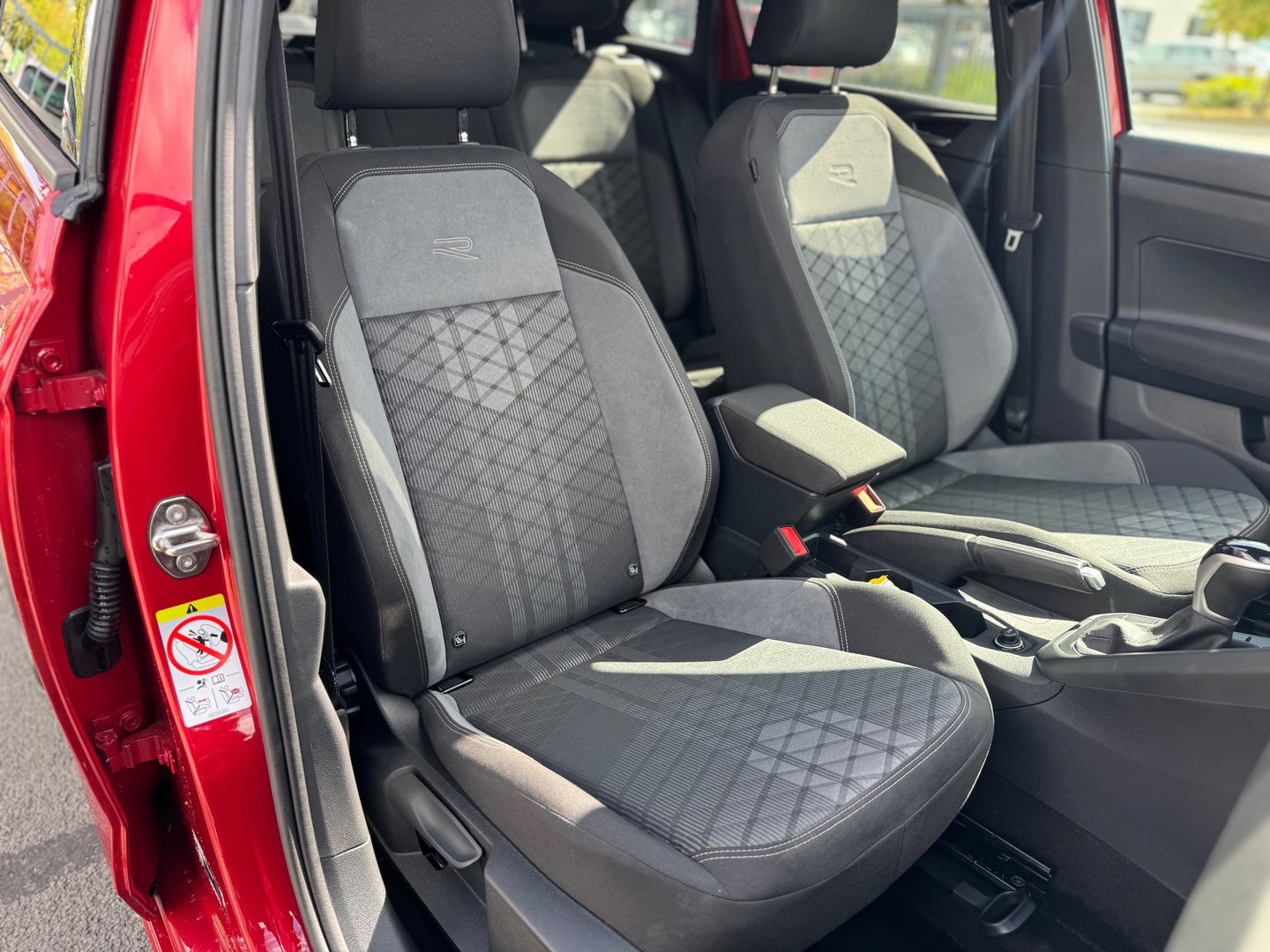 Volkswagen Taigo 1.0 TSI 3X R-Line DSG Panorama Camera Leder