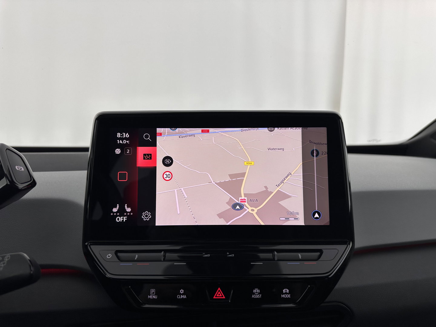 Volkswagen ID.3 First Plus 58 kWh [ 3-Fase ] {SOH-91%} (INCL-BTW) *ADAPTIVE-CRUISE | MATRIX-LED | CAMERA | KEYLESS | MICROFIBRE | AMBIENTLIGHT | NAVI-FULLMAP | DAB+ | ECC | HEATED-SPORTSEATS | DIGI-COCKPIT | 19''ALU*