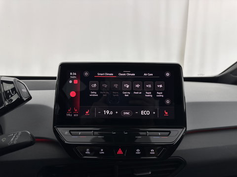Volkswagen ID.3 First Plus 58 kWh [ 3-Fase ] {SOH-91%} (INCL-BTW) *ADAPTIVE-CRUISE | MATRIX-LED | CAMERA | KEYLESS | MICROFIBRE | AMBIENTLIGHT | NAVI-FULLMAP | DAB+ | ECC | HEATED-SPORTSEATS | DIGI-COCKPIT | 19''ALU*