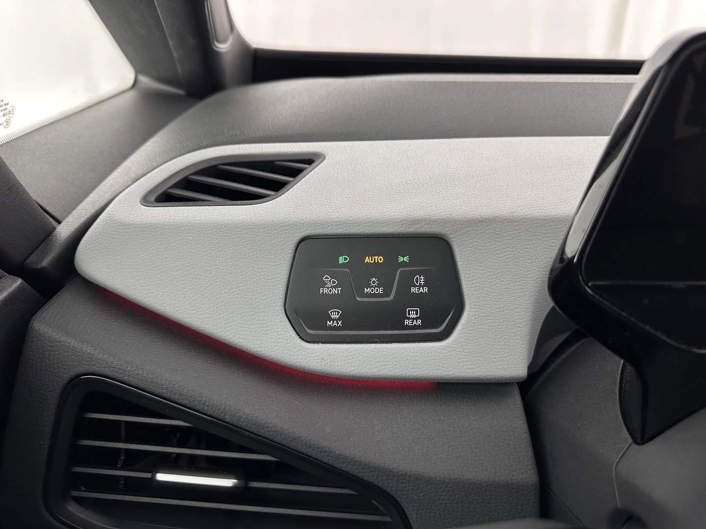 Volkswagen ID.3 First Plus 58 kWh [ 3-Fase ] {SOH-91%} (INCL-BTW) *ADAPTIVE-CRUISE | MATRIX-LED | CAMERA | KEYLESS | MICROFIBRE | AMBIENTLIGHT | NAVI-FULLMAP | DAB+ | ECC | HEATED-SPORTSEATS | DIGI-COCKPIT | 19''ALU*