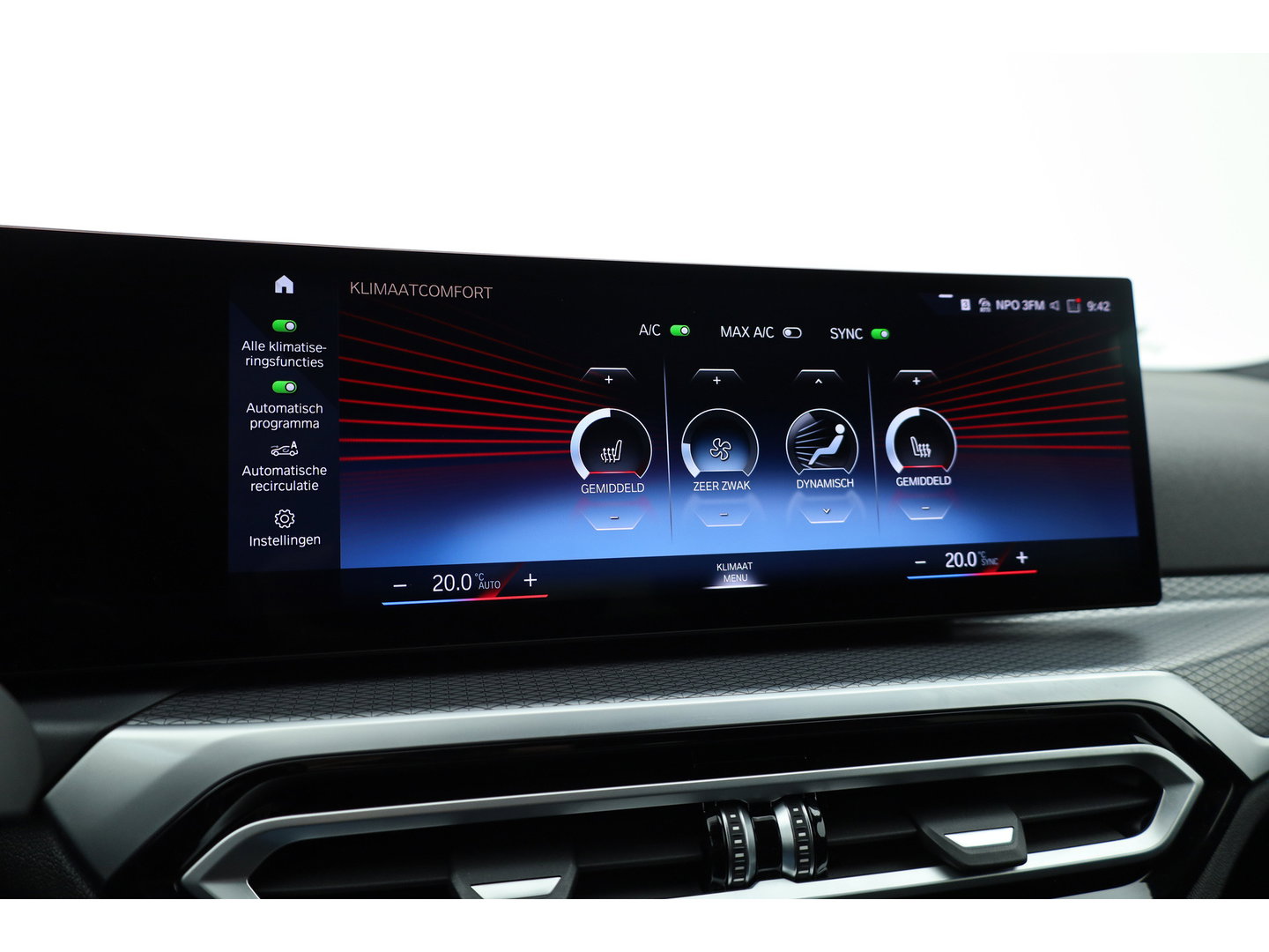 BMW 3 Serie Touring 320e M Sport | Facelift | Shadow Line | Curved display | Adapt. Cruise | Nav + CarPlay | Elek. Klep | Sfeerverlichting | LED | Stoelverw. | PDC V