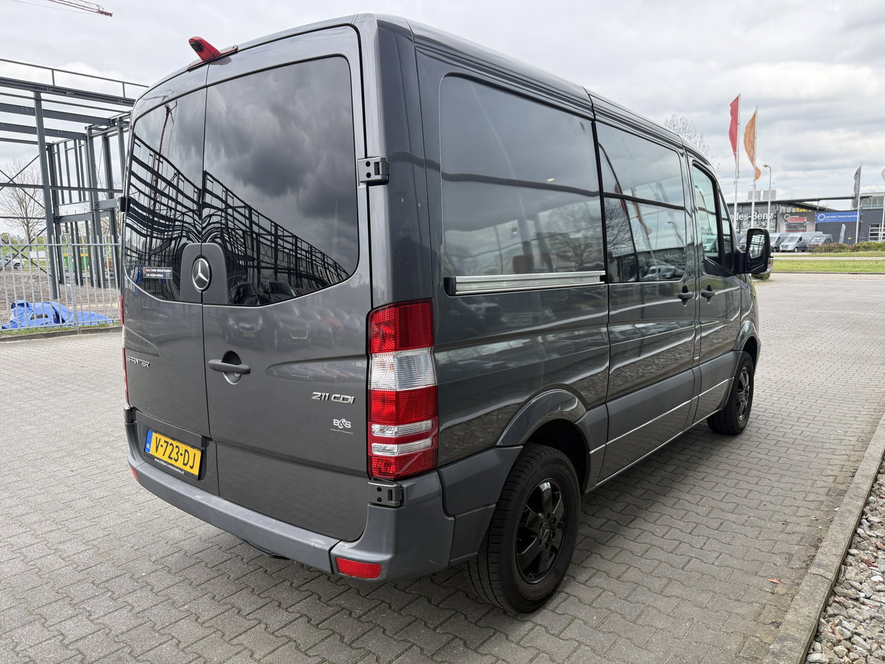 Mercedes-Benz Sprinter