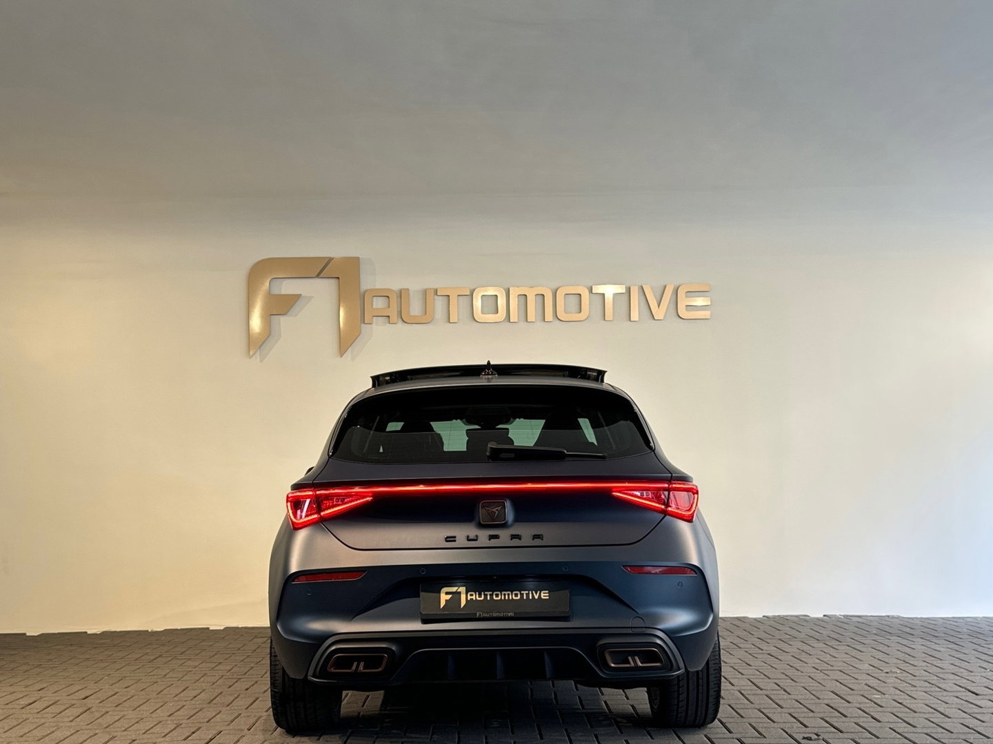 CUPRA Leon 1.4 e-Hybrid VZ Copper Edition Pano|Keyless|Sfeer