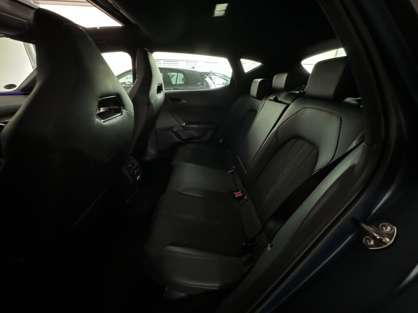 CUPRA Leon 1.4 e-Hybrid VZ Copper Edition Pano|Keyless|Sfeer