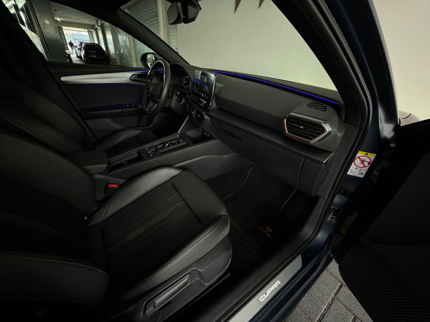 CUPRA Leon 1.4 e-Hybrid VZ Copper Edition Pano|Keyless|Sfeer