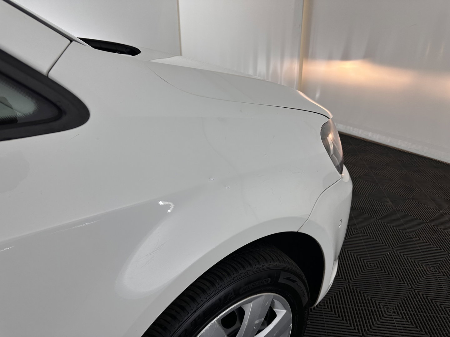 Volkswagen Touran 2.0 TDI Comfortline BlueMotion Aut. *AIRCO | CRUISE | CARPLAY | PDC | SIDE-BARS | PRIVACYGLASS | SHIFTPADDLES*