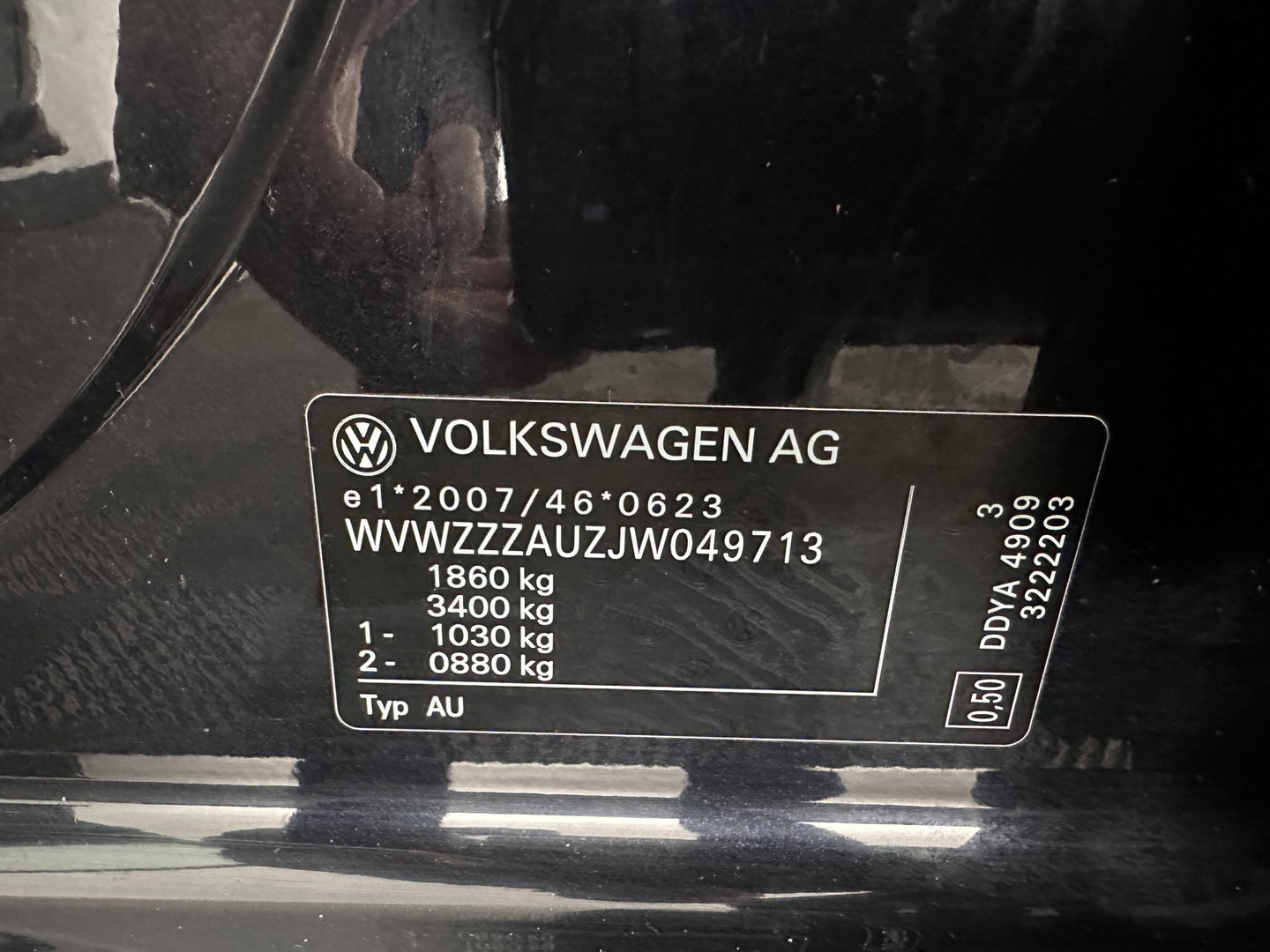 Volkswagen Golf 1.6 TDI R-Line Highline Business Aut. *PANO | MICROFIBRE | ADAPTIVE-CRUISE | DIGI-COCKPIT | HEATED-SPORTSEATS | PRIVACY-GLASS | NAVI-FULLMAP | ECC | PARKPILOT | 18''ALU*