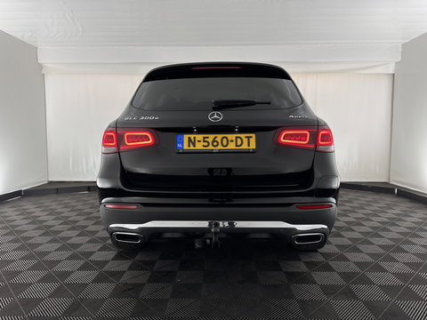 Mercedes-Benz GLC 300e 4MATIC Business Solution (IINCL.BTW) *LEATHER | FULL-LED | DIGI-COCKPIT | HEATED-SPORTSEATS | CAMERA | PRIAVACY-GLASS | NAVI-FULLMAP | ECC | PDC | CRUISE | 18''ALU*