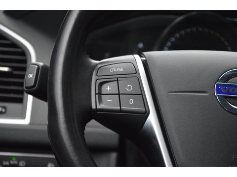 Volvo XC60 T5 AWD Inscription | Trekhaak 2000KG | Dealer onderhouden | Stoelverwarming | Leer | Cruise Control | Bluetooth |