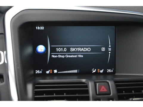 Volvo XC60 T5 AWD Inscription | Trekhaak 2000KG | Dealer onderhouden | Stoelverwarming | Leer | Cruise Control | Bluetooth |