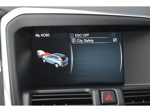 Volvo XC60 T5 AWD Inscription | Trekhaak 2000KG | Dealer onderhouden | Stoelverwarming | Leer | Cruise Control | Bluetooth |