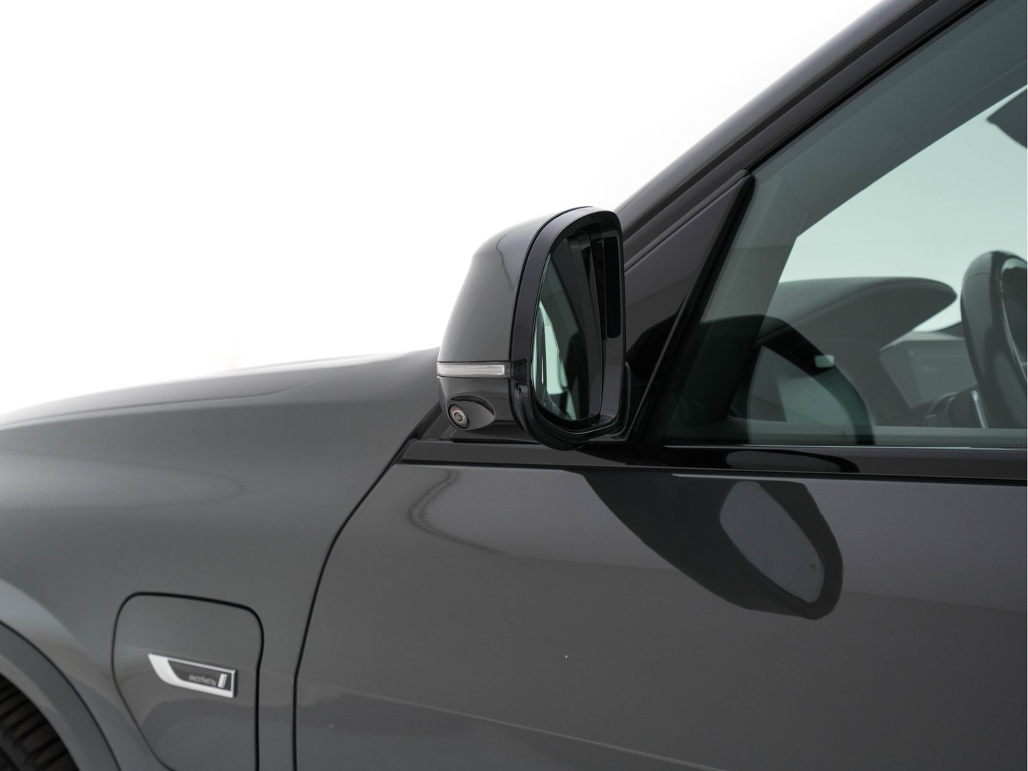 BMW X5 xDrive45e High Executive M-Sportpack (INCL.BTW) Aut. *PANO | HEAD-UP | LASER-LIGHT | LEATHER | ADAPTIVE-CRUISE | TOP-VIEW | BLINDSPOT | MEMORY-PACK | MASSAGE | HIFI-SOUND | HEATED-SPORTSEATS | NAVI-FULLMAP | DIGI-COCKPIT | 22''A