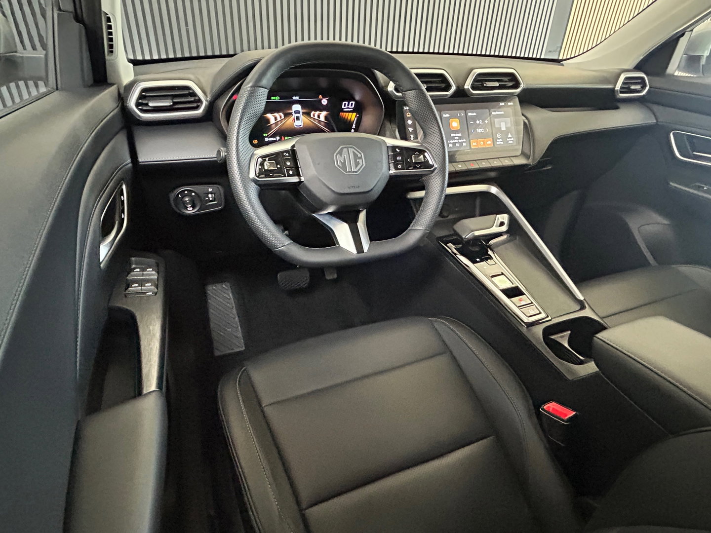 MG MG ZS Hybrid+ 1.5 Hybrid+ Luxury LEDER INTERIEUR|CAMERA|APPLECARPLAY|NAVI|PDC