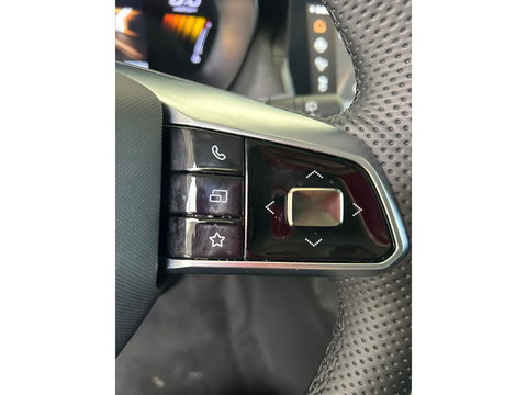 MG MG ZS Hybrid+ 1.5 Hybrid+ Luxury LEDER INTERIEUR|CAMERA|APPLECARPLAY|NAVI|PDC