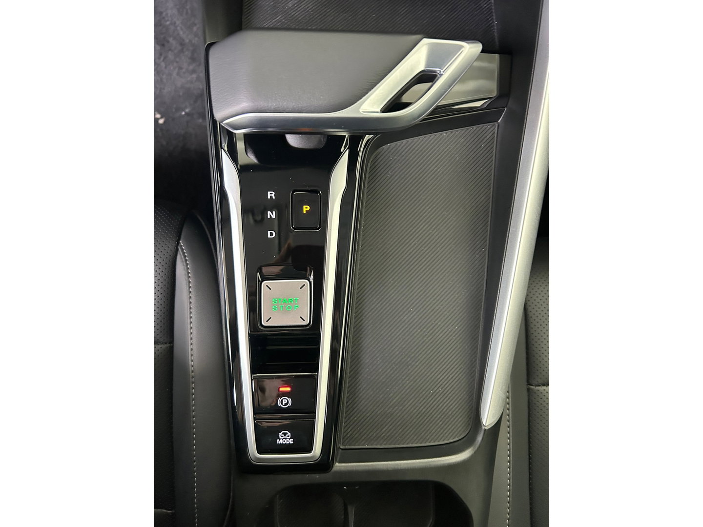 MG MG ZS Hybrid+ 1.5 Hybrid+ Luxury LEDER INTERIEUR|CAMERA|APPLECARPLAY|NAVI|PDC