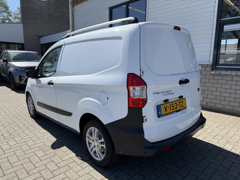Ford Transit Courier 1.5 TDCI Trend / euro 6 / bpm vrij / vaste prijs rijklaar € 9.950 marge / vrij van btw / pdc voor en achter / airco / cruise / schuifdeur / lichtmetalen velgen