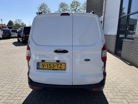 Ford Transit Courier 1.5 TDCI Trend / euro 6 / bpm vrij / vaste prijs rijklaar € 9.950 marge / vrij van btw / pdc voor en achter / airco / cruise / schuifdeur / lichtmetalen velgen