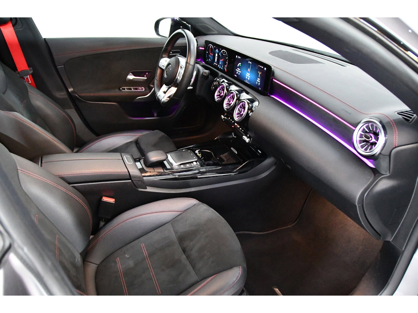 Mercedes-Benz CLA-Klasse Shooting Brake AMG 35 4MATIC