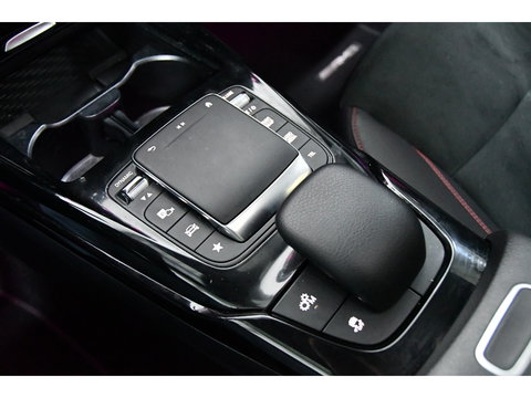 Mercedes-Benz CLA-Klasse Shooting Brake AMG 35 4MATIC